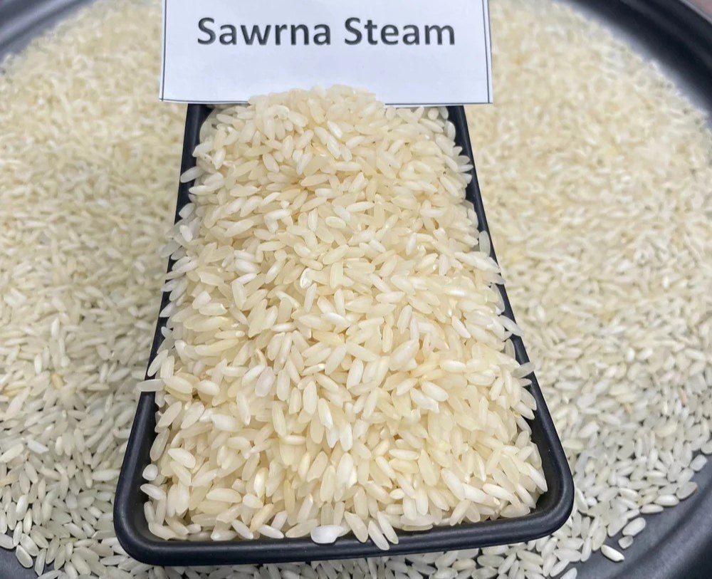 Swarna Steam Rice in a black bowl